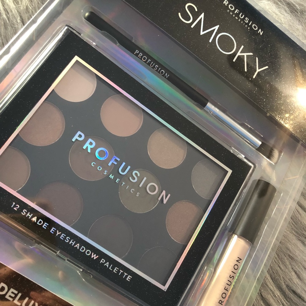 Profusion Palette
